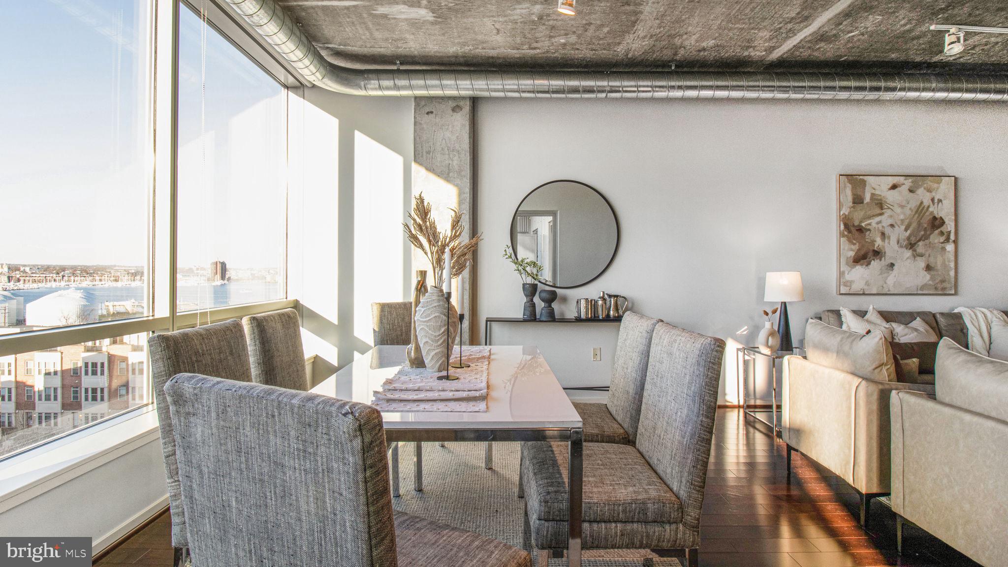 LOCUST POINT - Residential