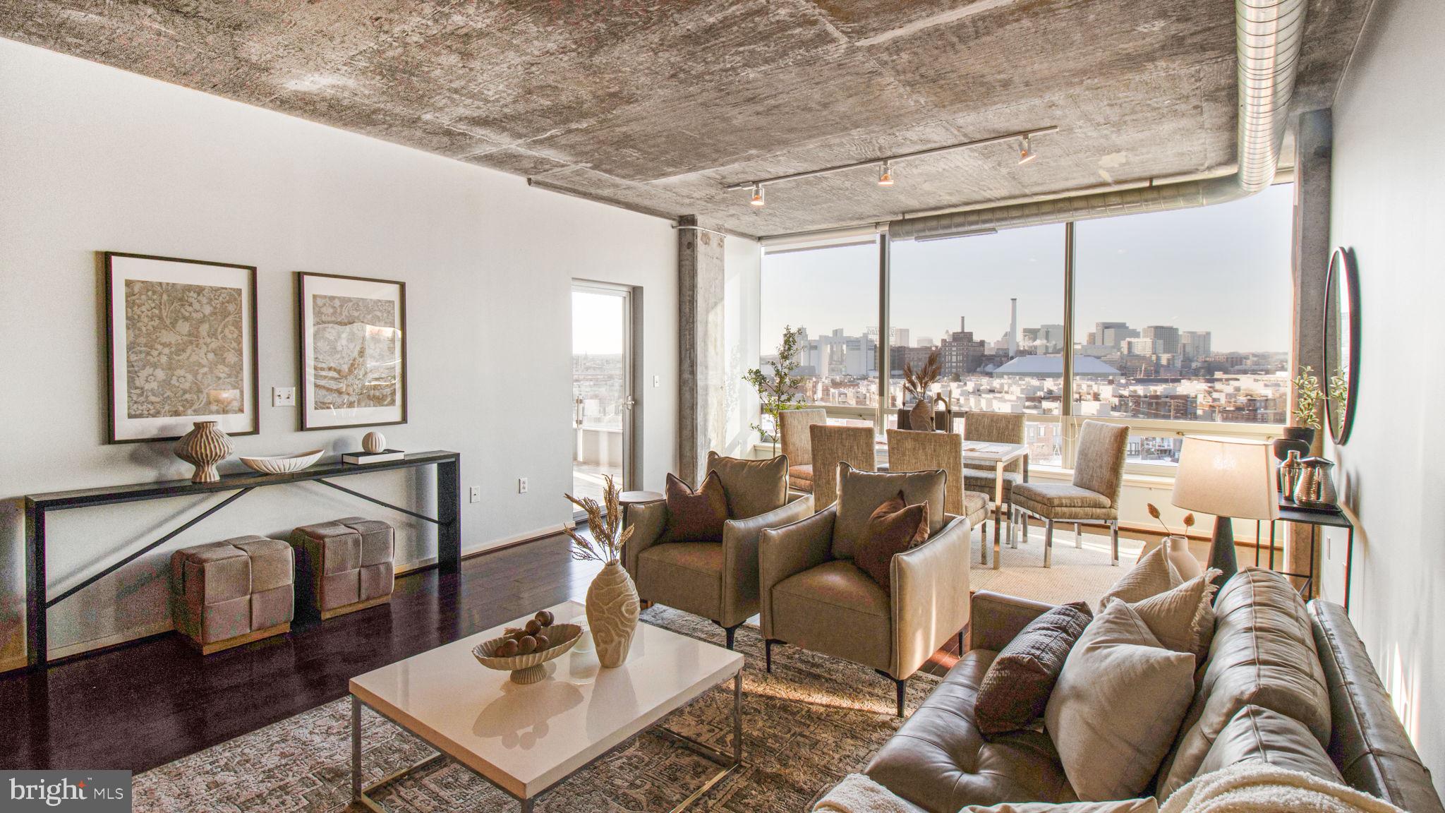 LOCUST POINT - Residential