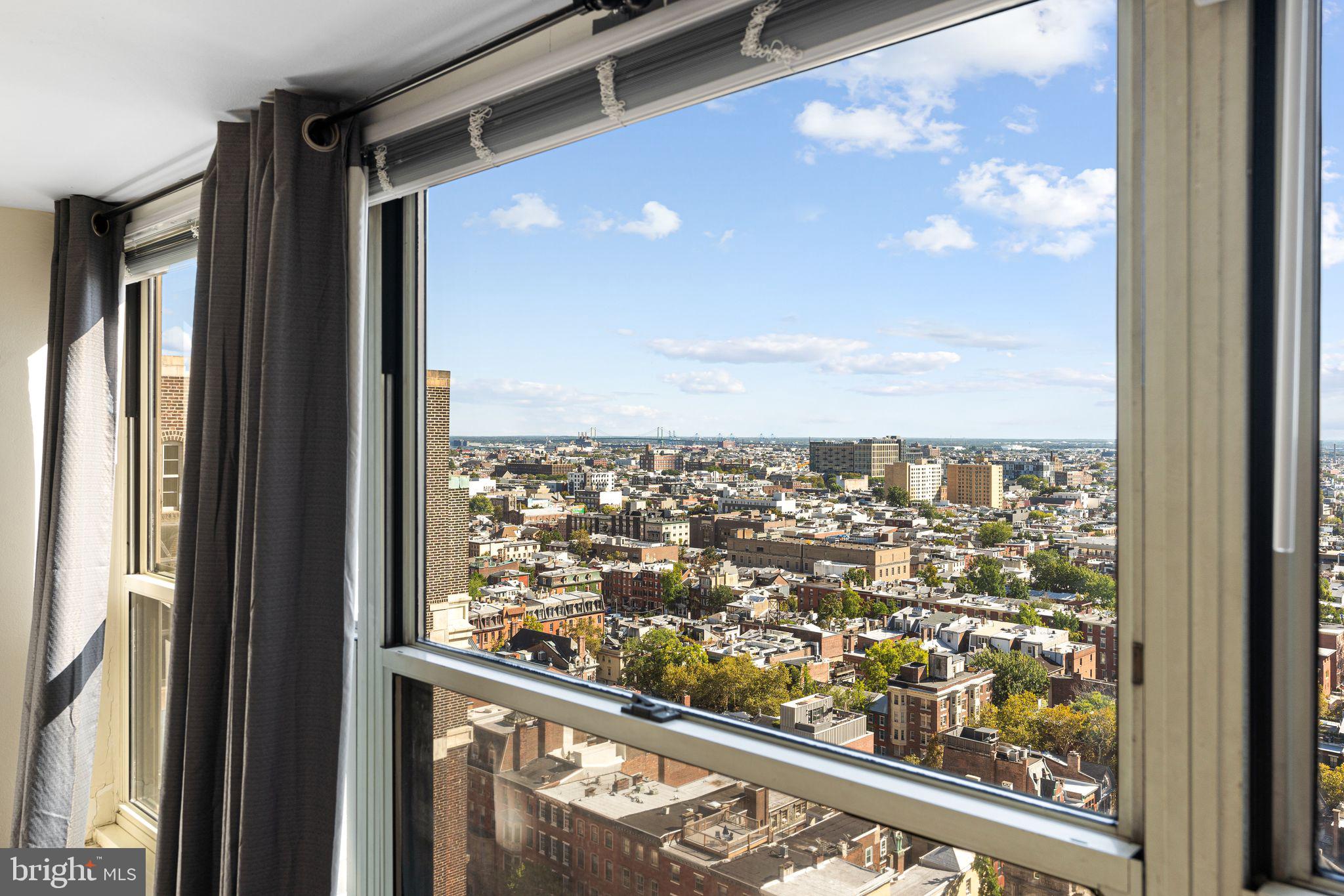 RITTENHOUSE SQUARE - Residential Lease