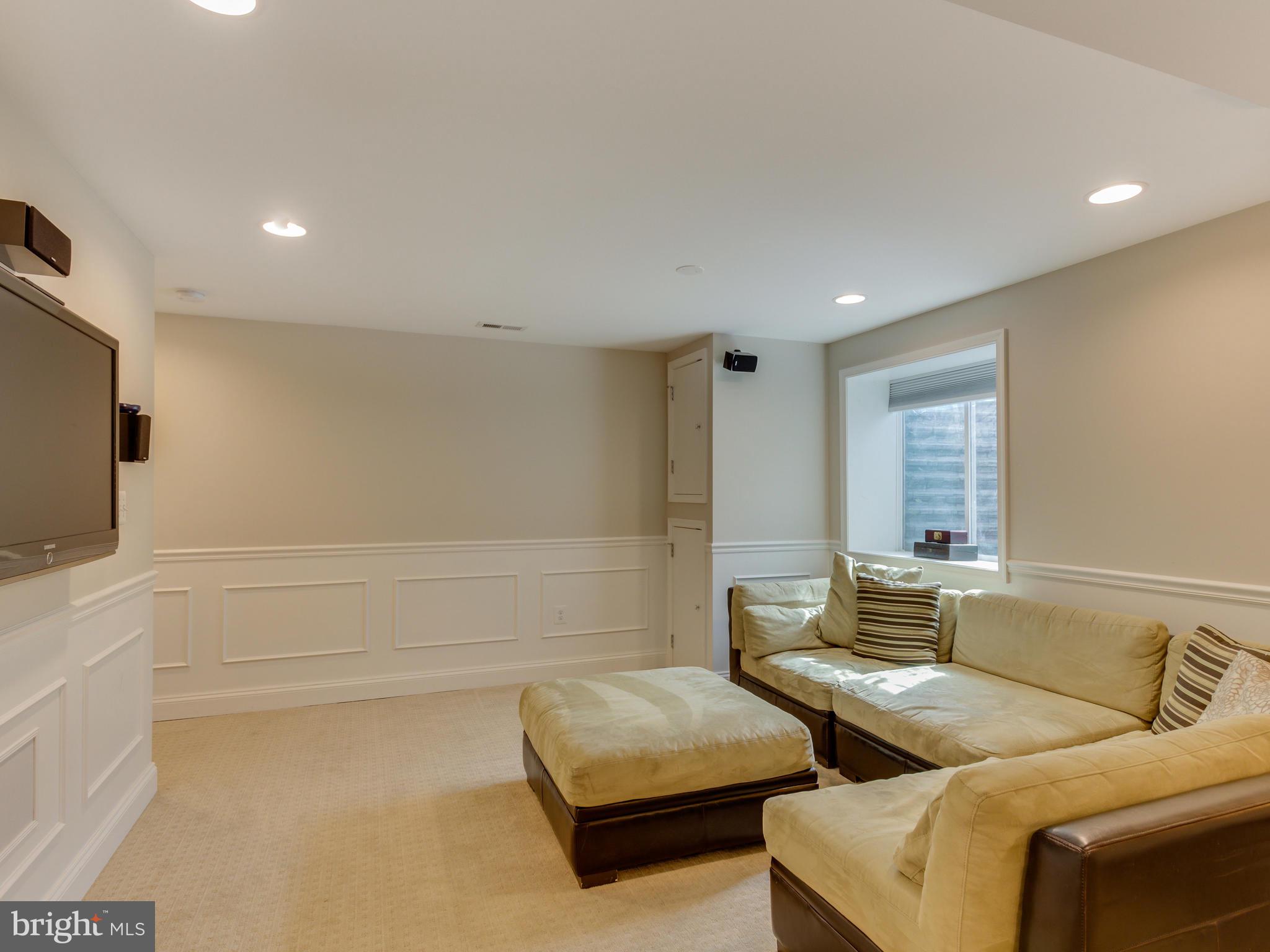 CROSSMAN ESTATE - Residential