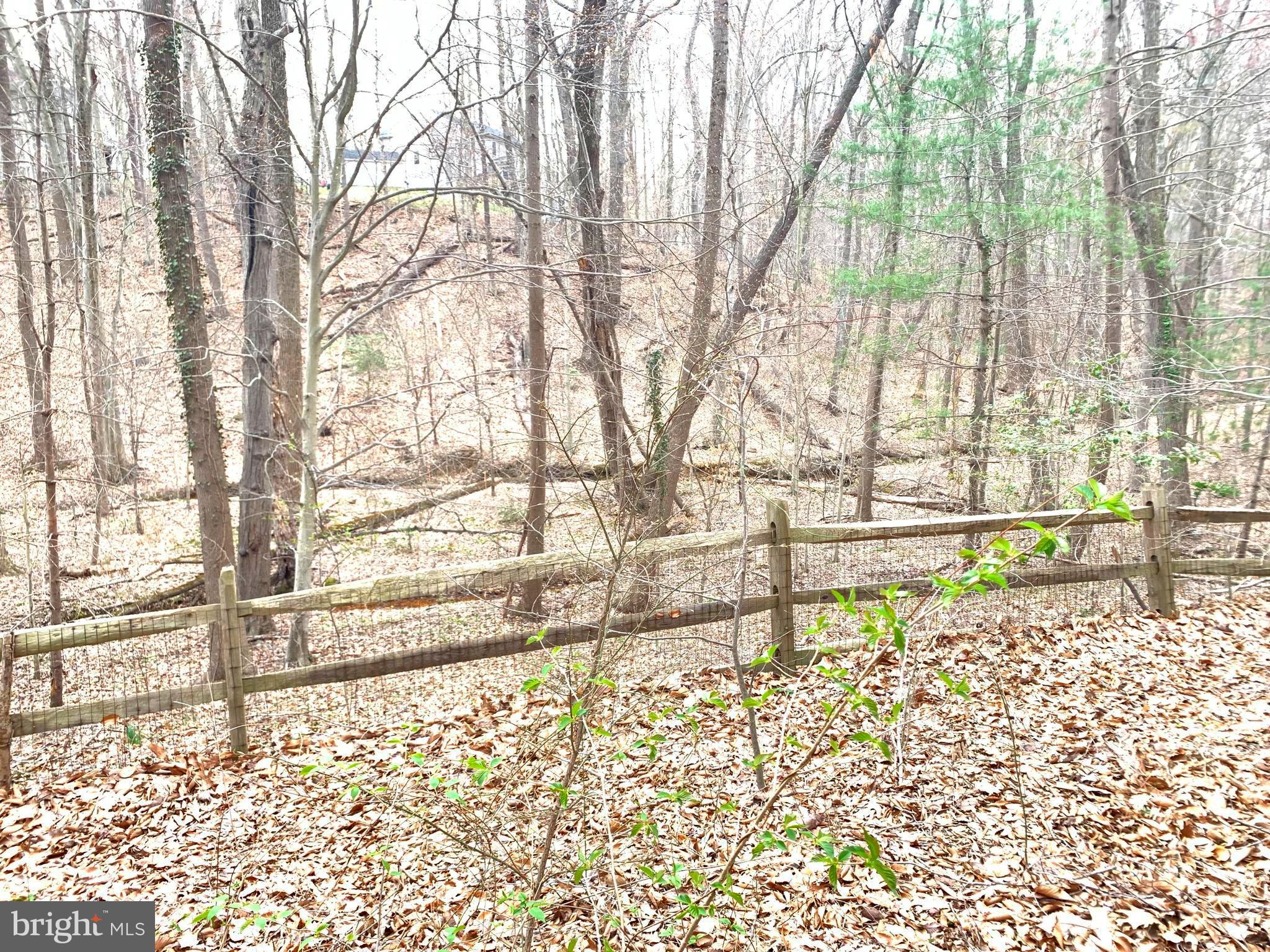 WOODFIELD VILLAGE - Residential