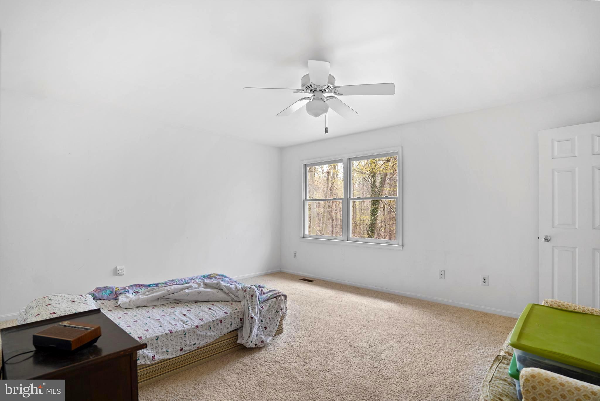 WOODFIELD VILLAGE - Residential