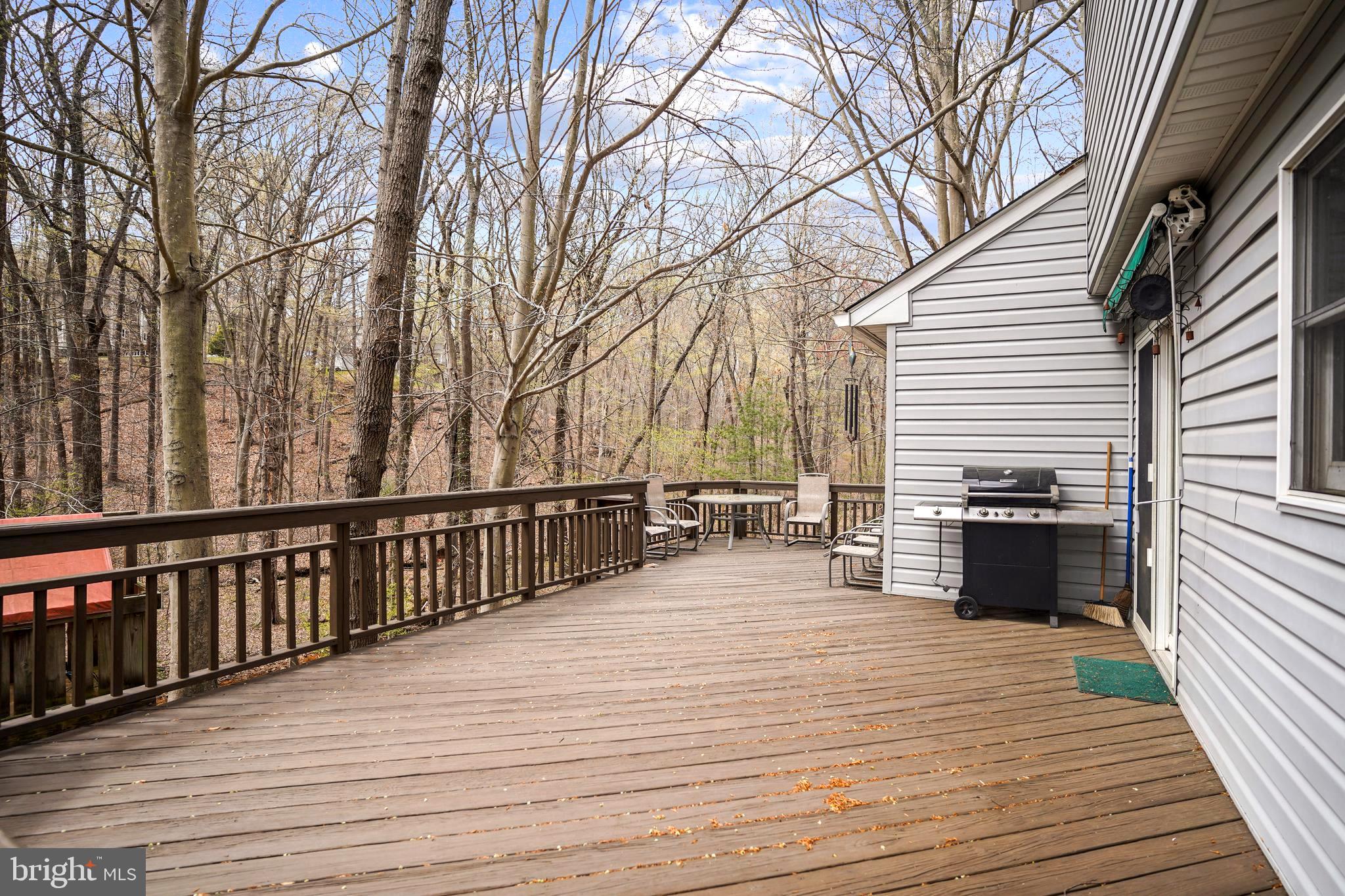 WOODFIELD VILLAGE - Residential