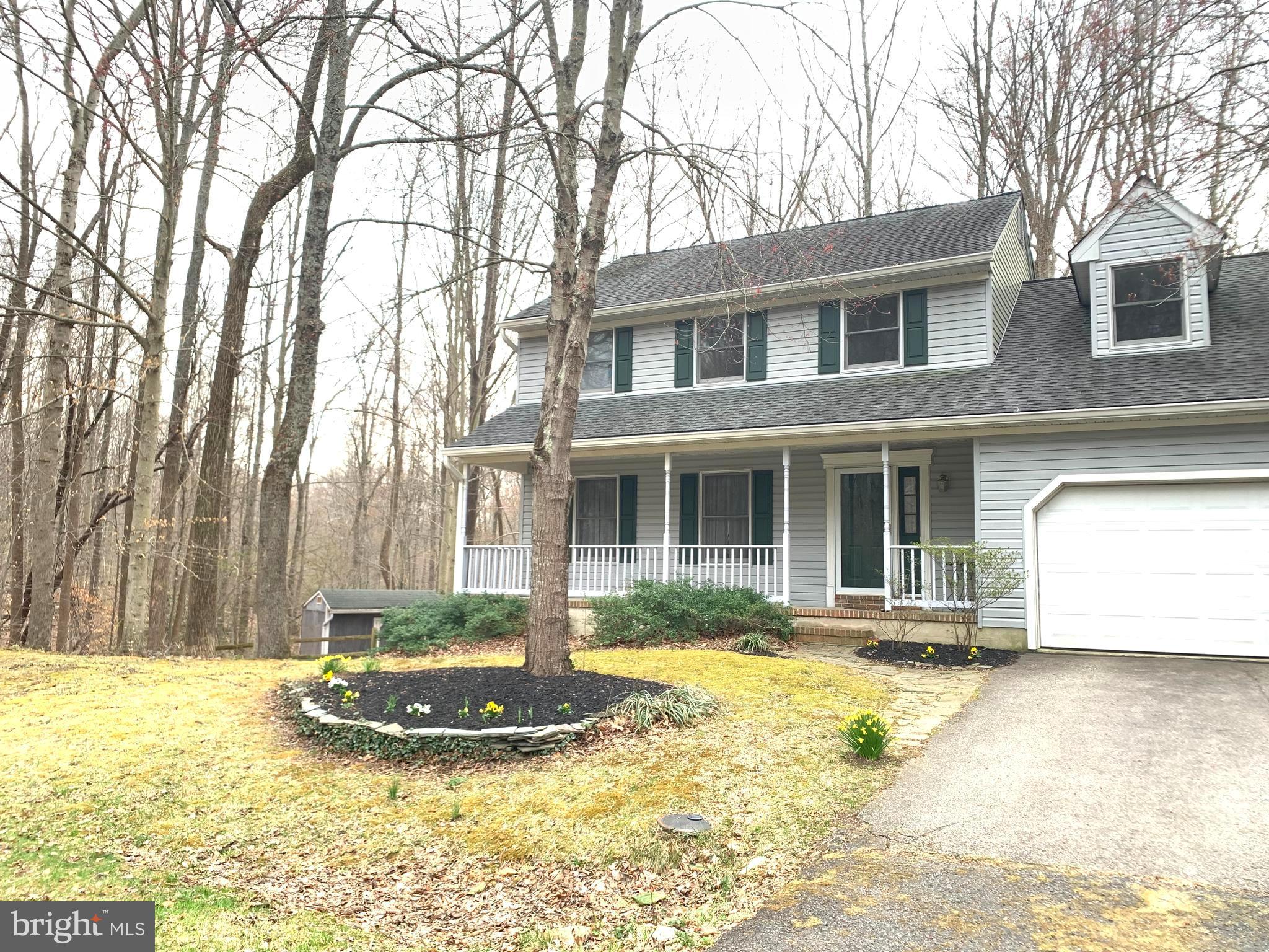 WOODFIELD VILLAGE - Residential