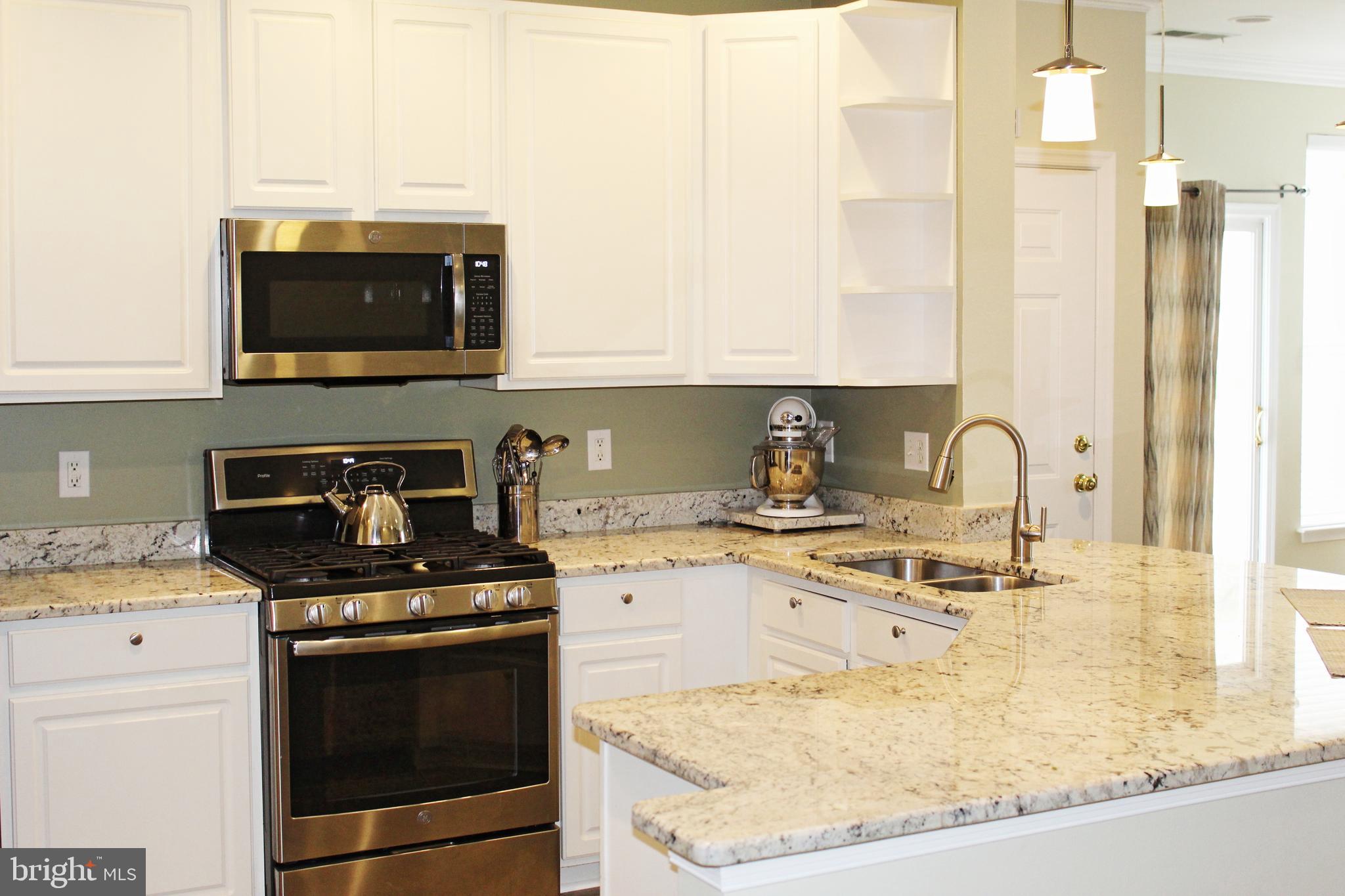 BELMONT GREENE CONDO - Residential