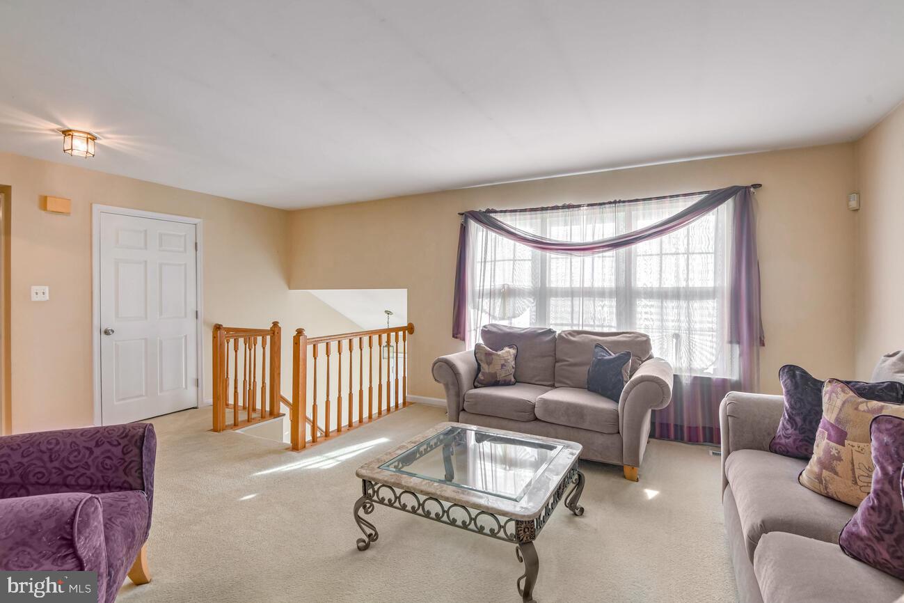 KINGSFORD - Residential Lease