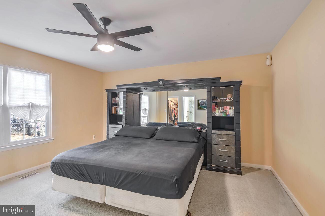 KINGSFORD - Residential Lease