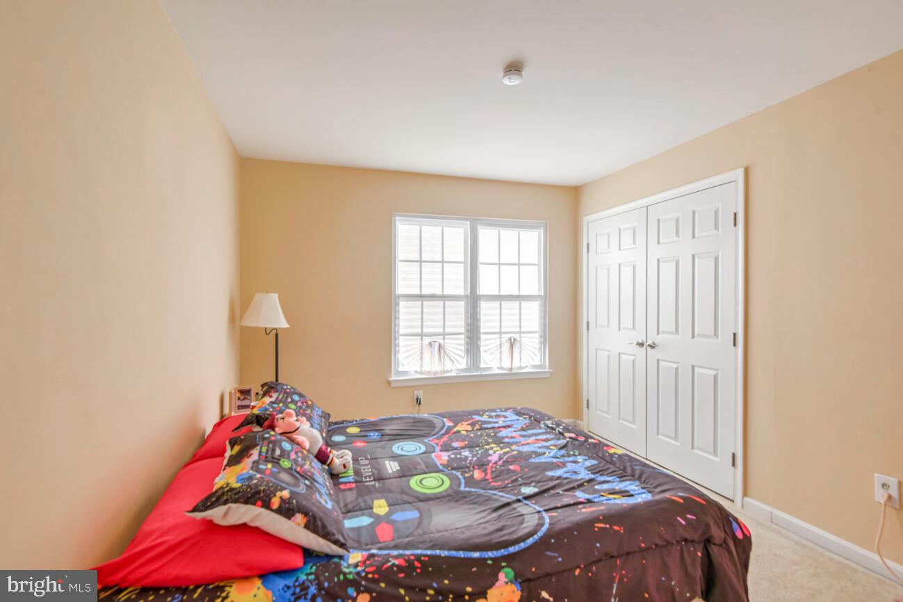 KINGSFORD - Residential Lease