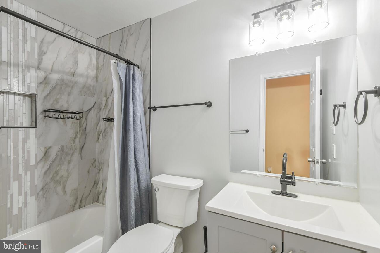 KINGSFORD - Residential Lease