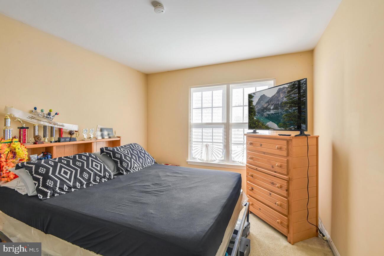 KINGSFORD - Residential Lease