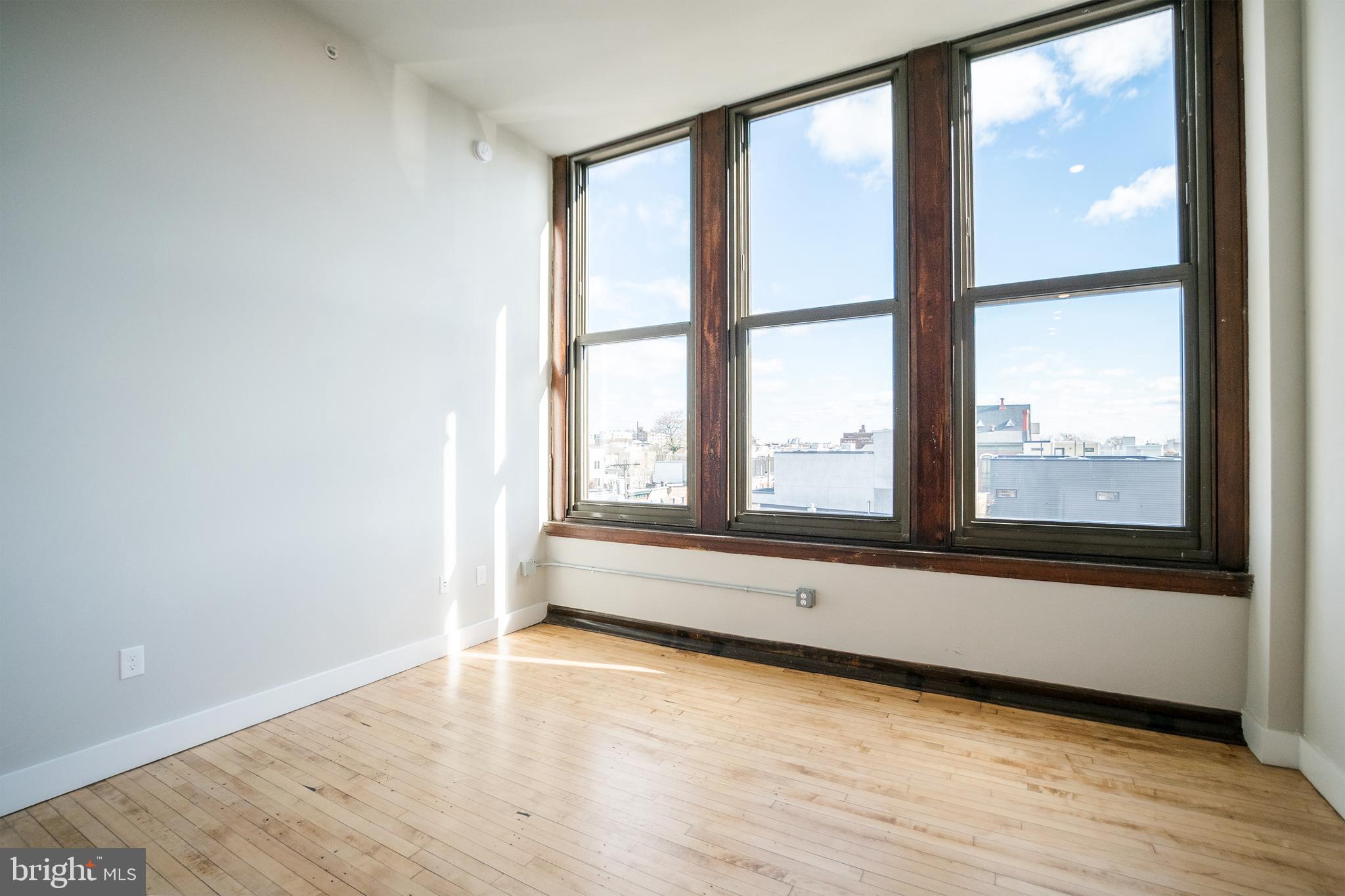 *Available NOW!*
Don’t miss this breathtaking studio, 1 bathroom with historic charm and original wood trim finishes! This unit has everything: hardwood floors, mini split system heating/cooling, recessed lighting, plus a washer/dryer in unit! The kitchen has white cabinets with sleek hardware against textured white subway tile back splash, quartz counter top, a garbage disposal and stainless steel dishwasher, microwave, refrigerator and electric range. The bathroom features a vanity with the same counter top that matches the kitchen and shower/tub with a sliding glass door. The Walter George Smith Public School, listed on the National Register of Historic Places, has undergone an amazing transformation to bring you these luxury apartments! All tenants will have access to the two outdoor spaces (over half an acre combined!) on the ground floor and mezzanine patios, and roof deck with stellar skyline views! Located at 19th and Wharton in Point Breeze, you’ll be minutes from the OCF Coffee House, American Sardine Bar, Graduate Hospital, East Passyunk and MORE!
Lease Terms: Generally, 1st month, and 1 month security deposit due at, or prior to, lease signing. Other terms may be required by Landlord such as last month’s rent upfront. $65 application fee per applicant. Residents Responsible for Electric Usage & Flat Monthly Water/AC/Heat fee of $100. Additional fees or requirements may be applicable for units with Homeowners or Condo Associations. Landlord Requirements: Applicants to make 3x the monthly rent in verifiable gross income, credit history to be considered, no evictions within the past 5 years, and must have a verifiable rental history with on-time rental payments. Exceptions to this criteria may exist under the law and will be considered. Cosigners will be considered.
*Price reflects the net effective rent when a 1-month credit is applied at $1,345/mo.
*Sorry, no cats
*1 dog under 45 lbs OK; $50/mo pet fee required
*UTILITIES: Residents Responsible for Electric Usage & Flat Monthly Water/AC/Heat fee of $100 ailability