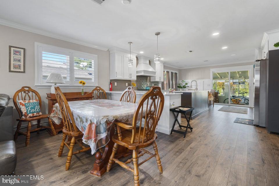 HOLIDAY CITY - BERKELEY - Residential