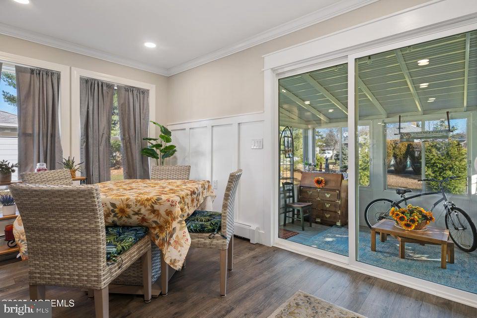 HOLIDAY CITY - BERKELEY - Residential