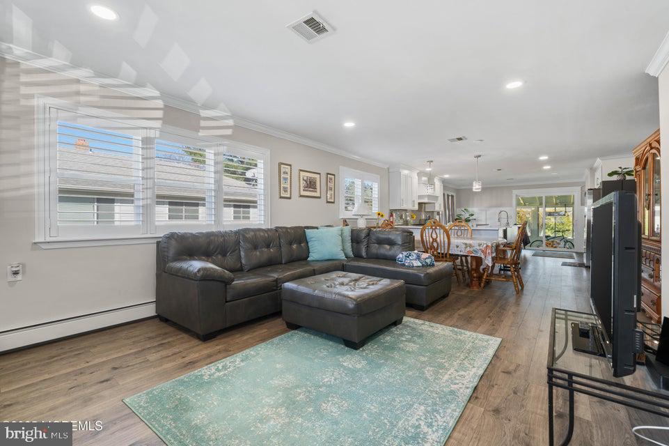 27 MONTSERRAT STREET