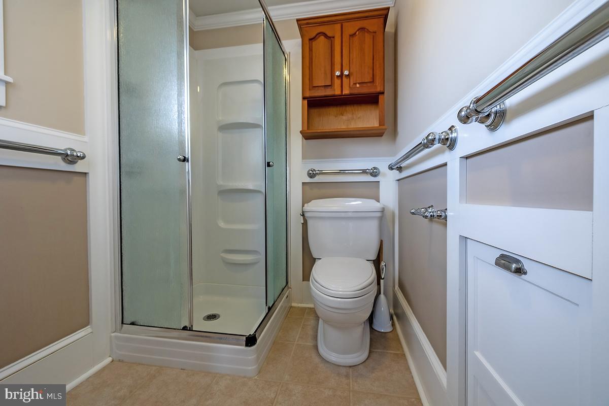 FOX CHASE - Residential