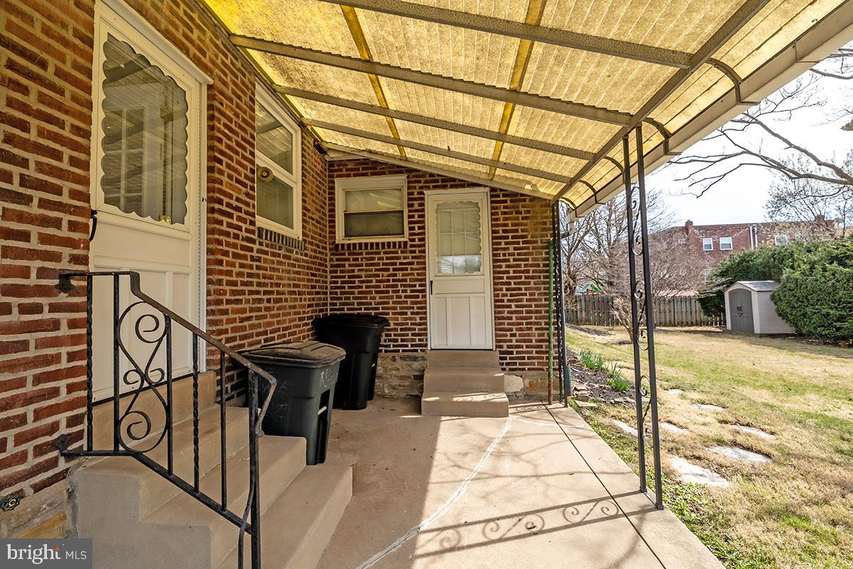 FOX CHASE - Residential