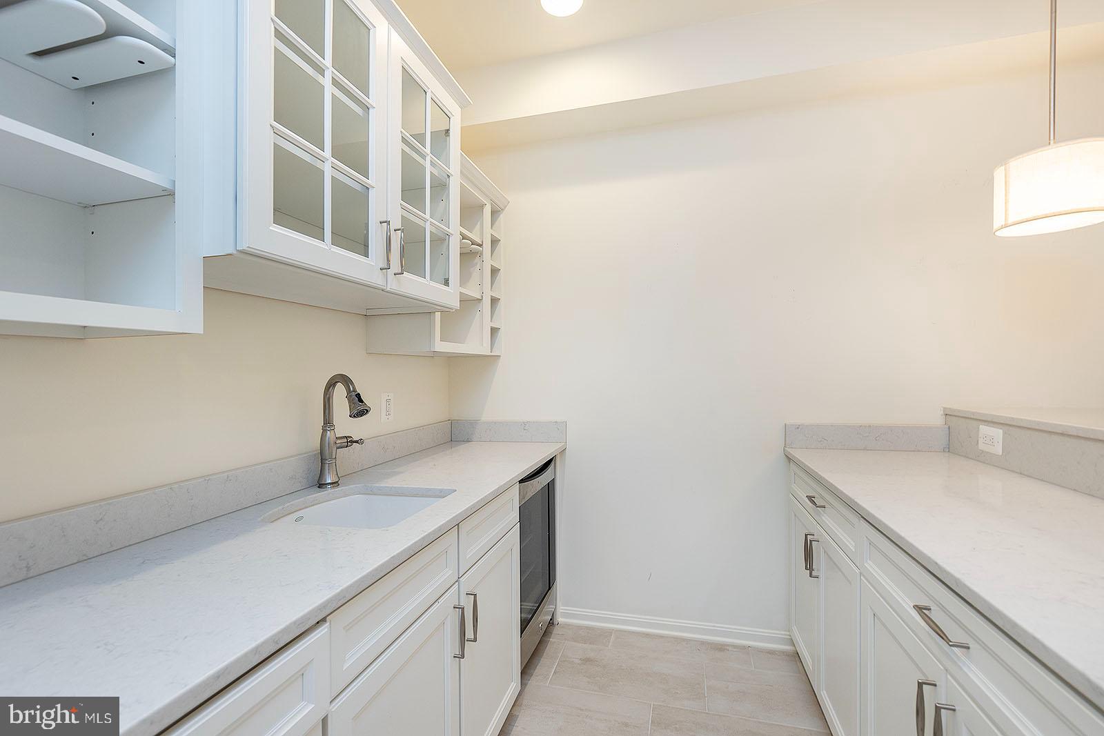 TWIN LAKES OVERLOOK - Residential