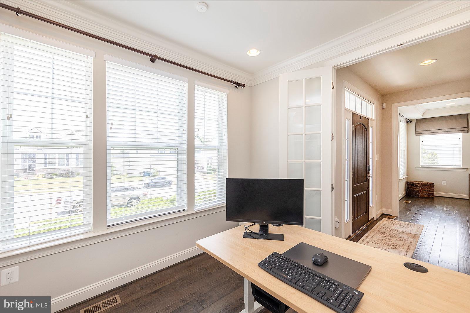 TWIN LAKES OVERLOOK - Residential