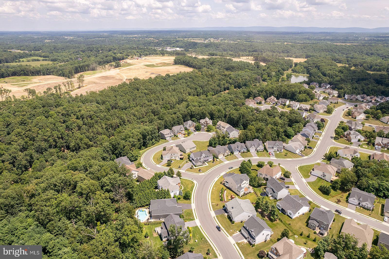 TWIN LAKES OVERLOOK - Residential