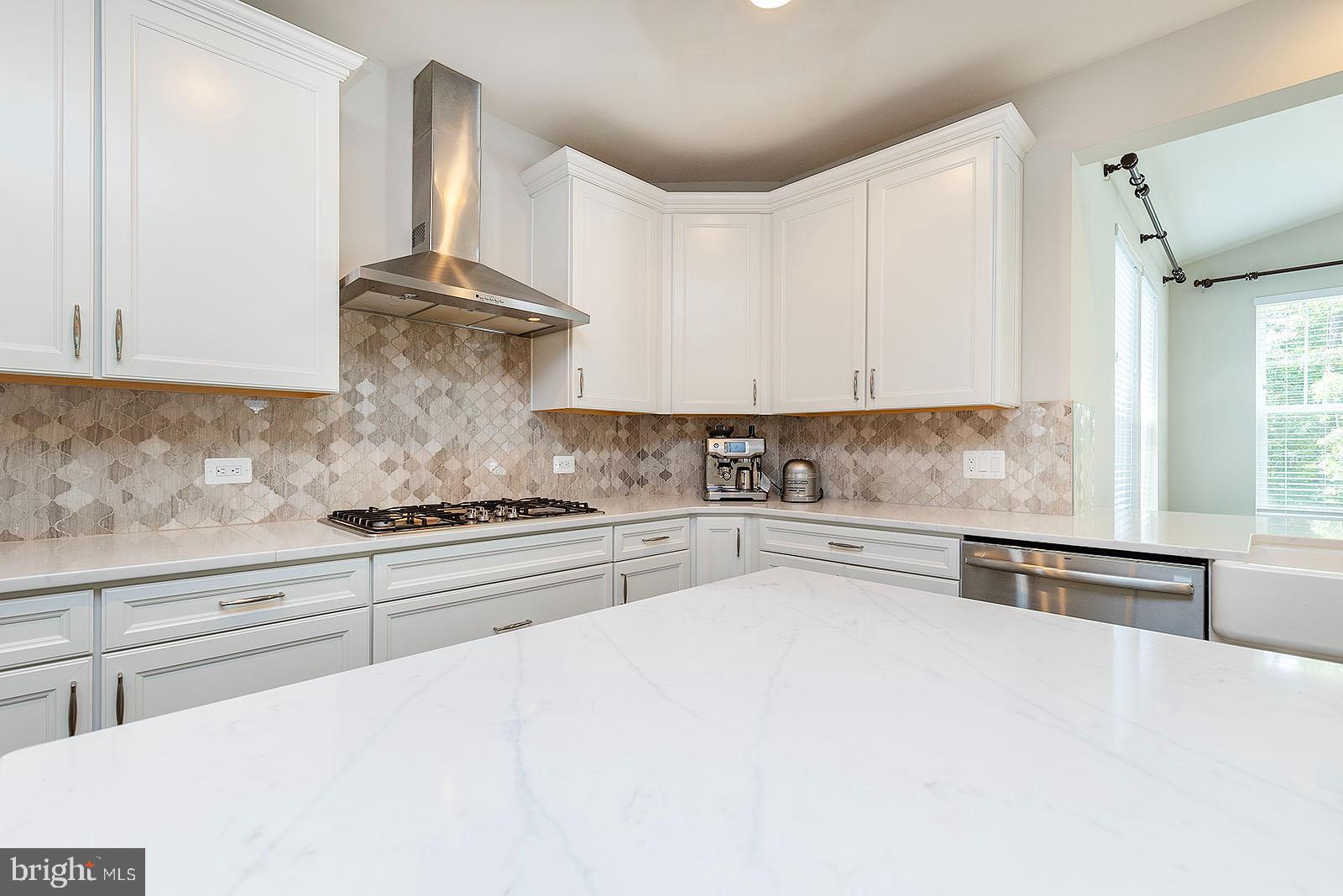 TWIN LAKES OVERLOOK - Residential