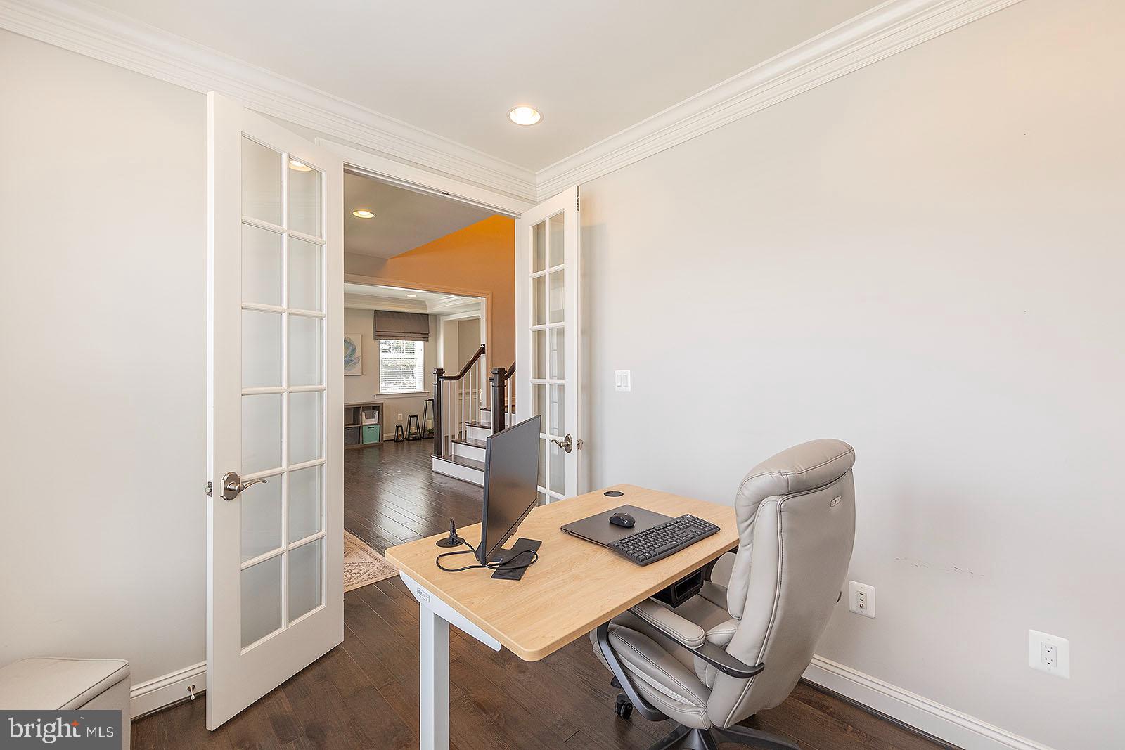 TWIN LAKES OVERLOOK - Residential