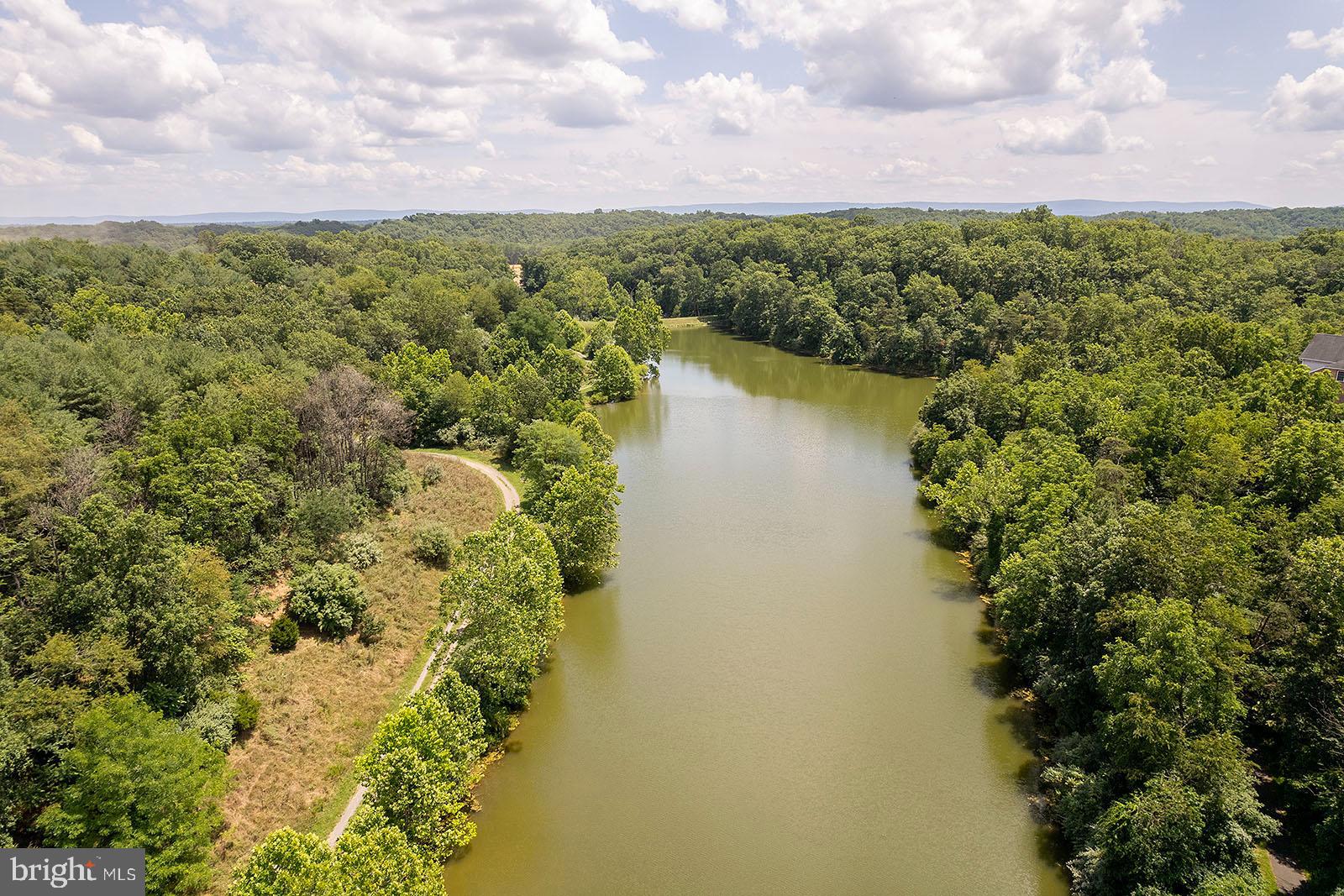 TWIN LAKES OVERLOOK - Residential