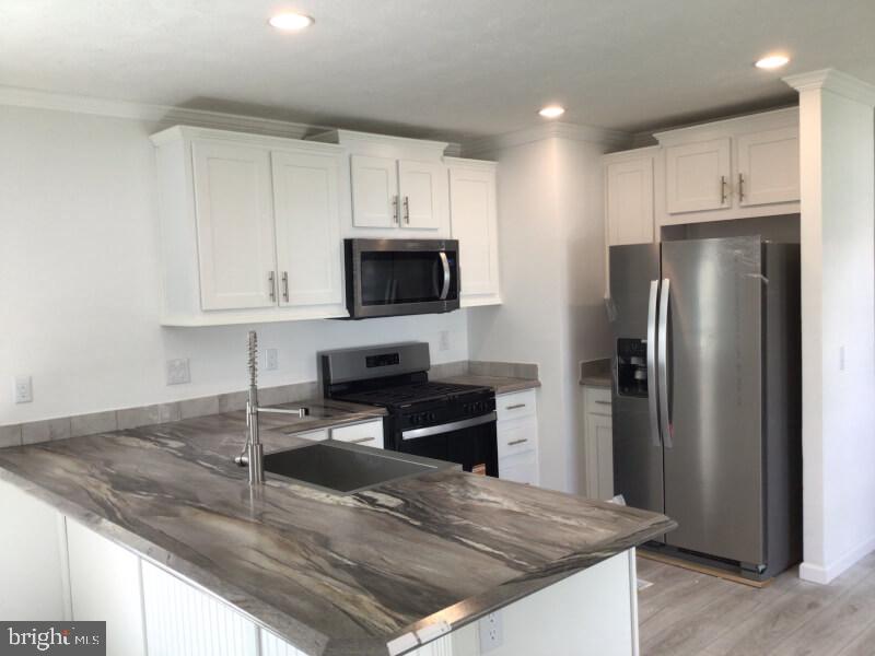 PENNWOOD CROSSING - Residential