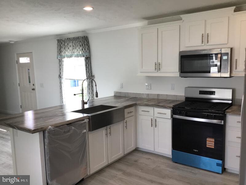 PENNWOOD CROSSING - Residential