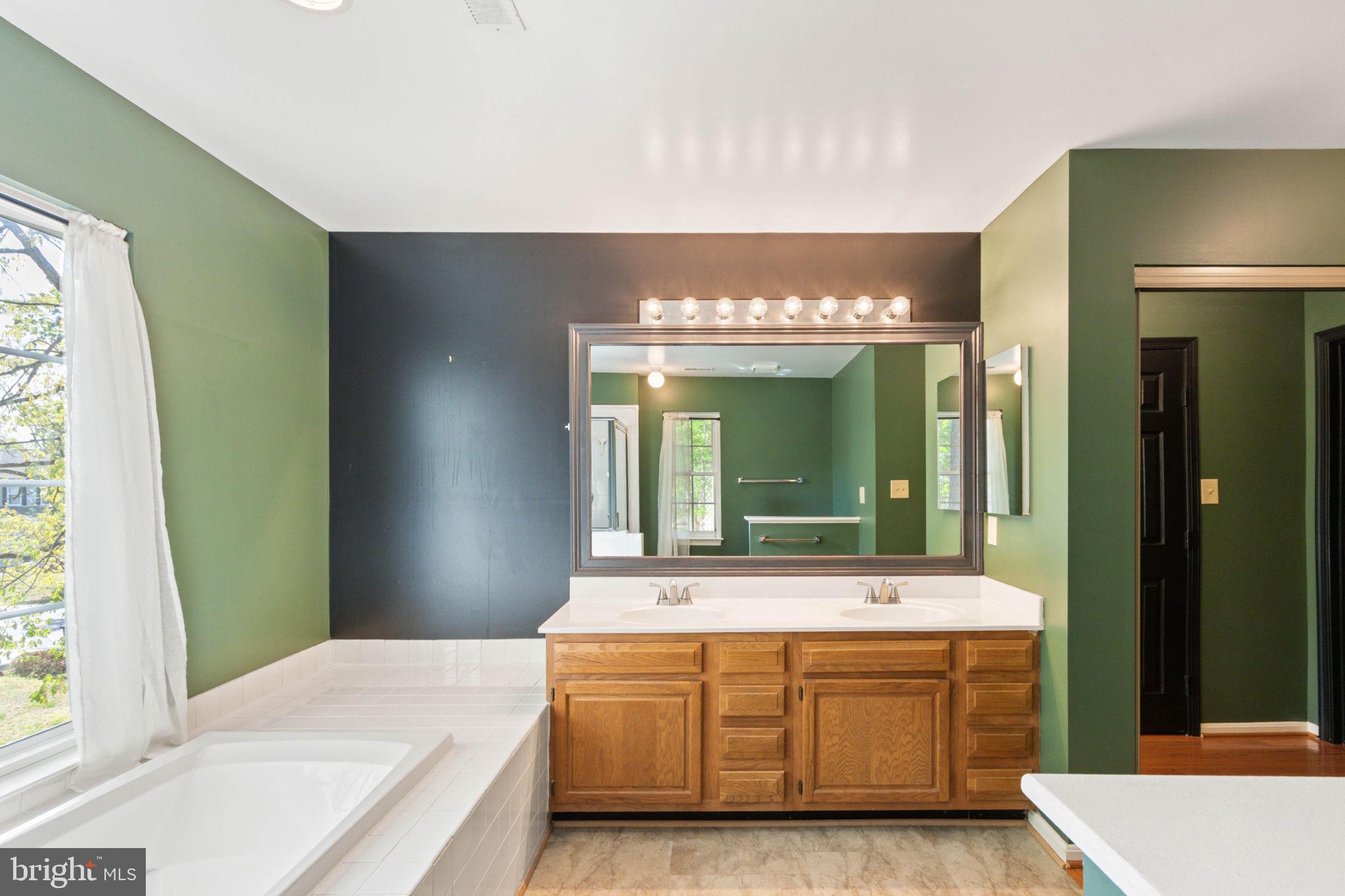 CAMBRIDGE - Residential