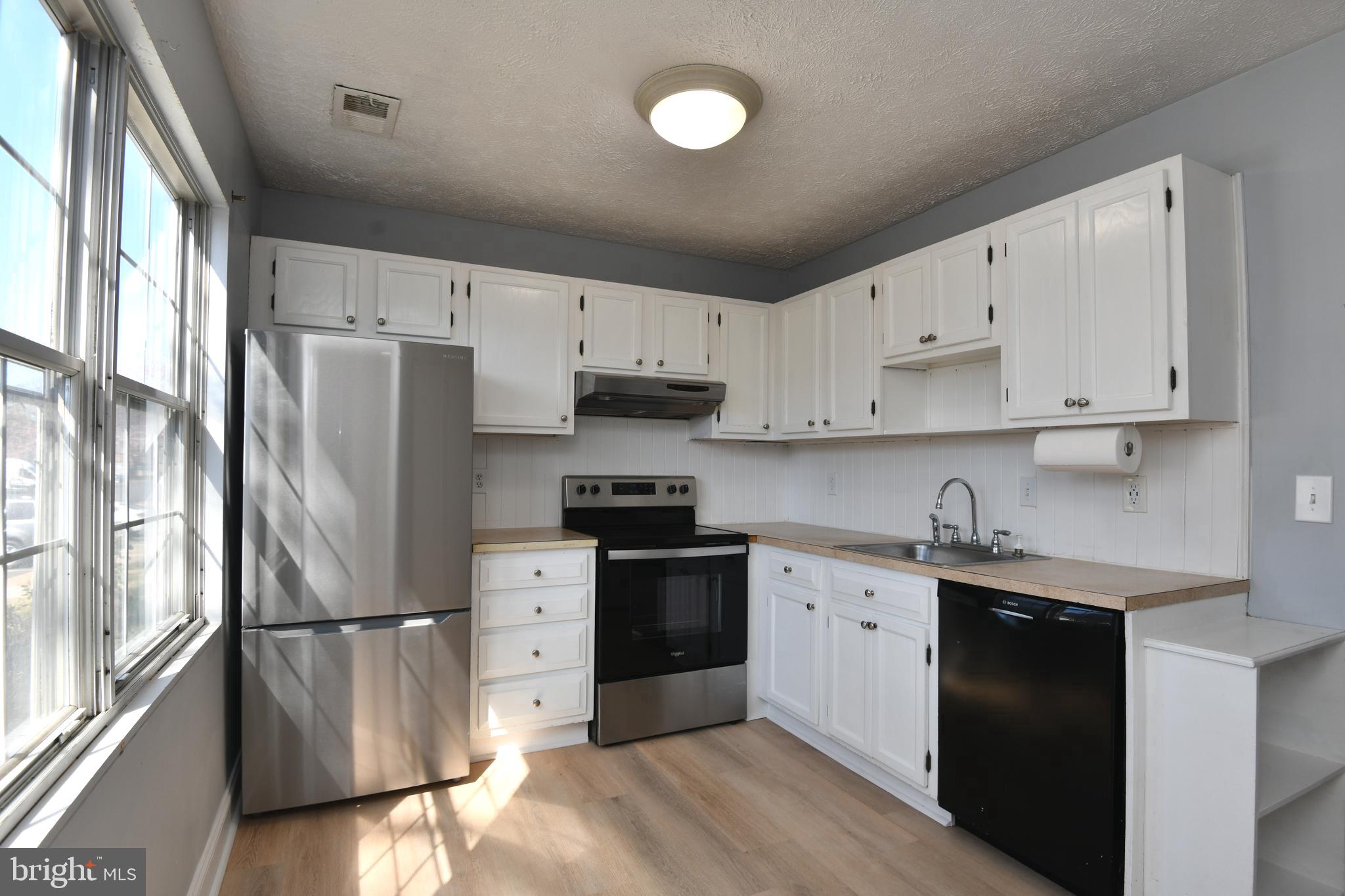 MANASSAS PARK VILLAGE - Residential