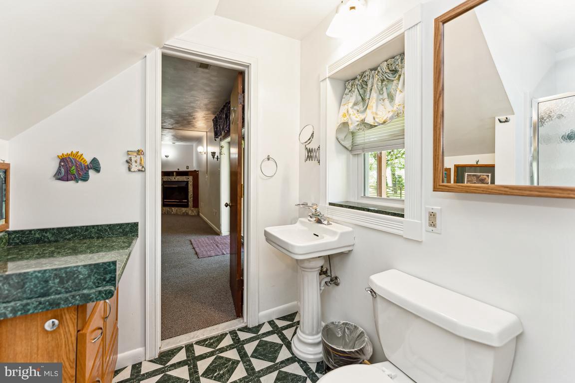 FONT HILL - Residential