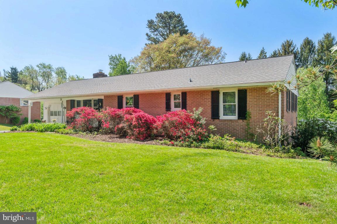 FONT HILL - Residential