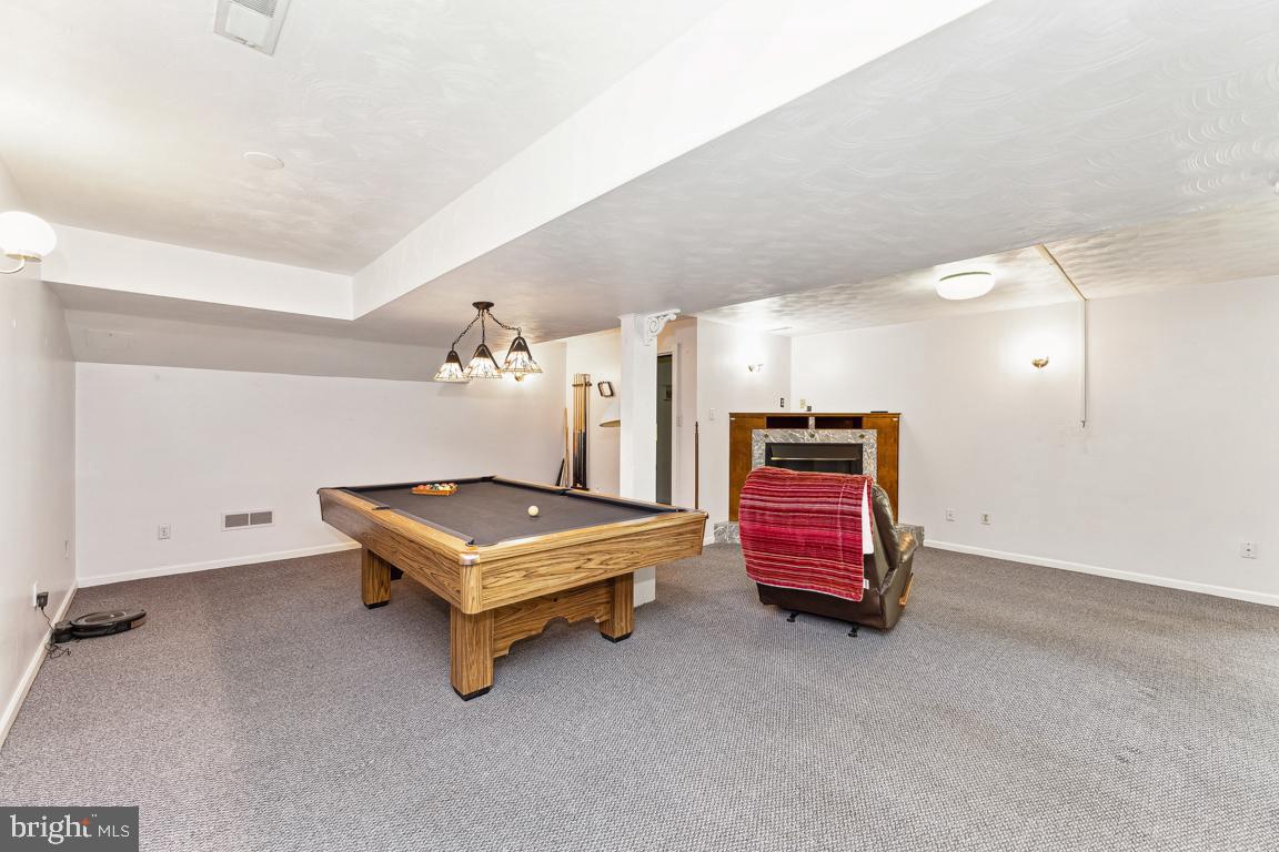 FONT HILL - Residential