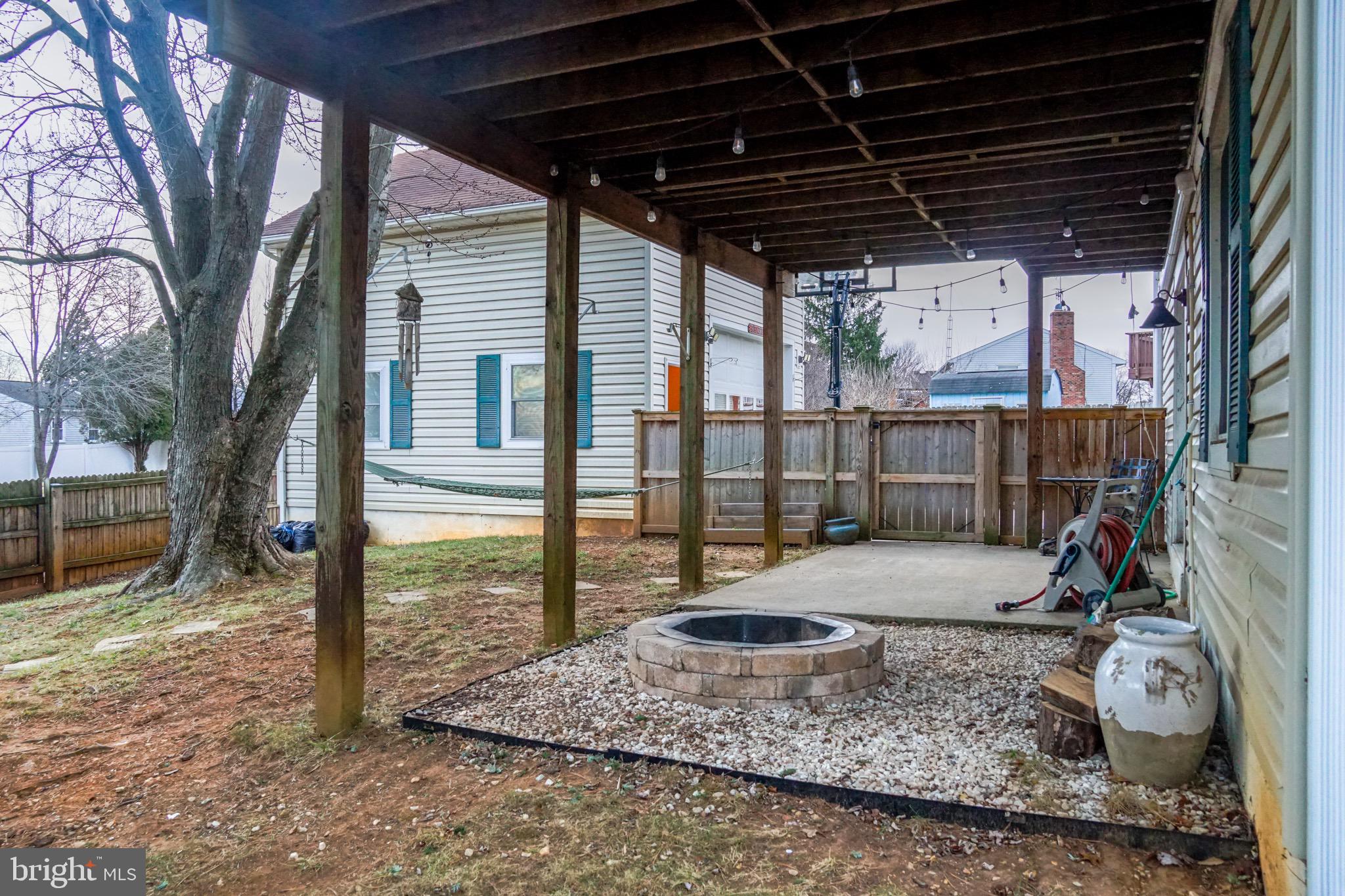 STONEGATE FARMS - Residential