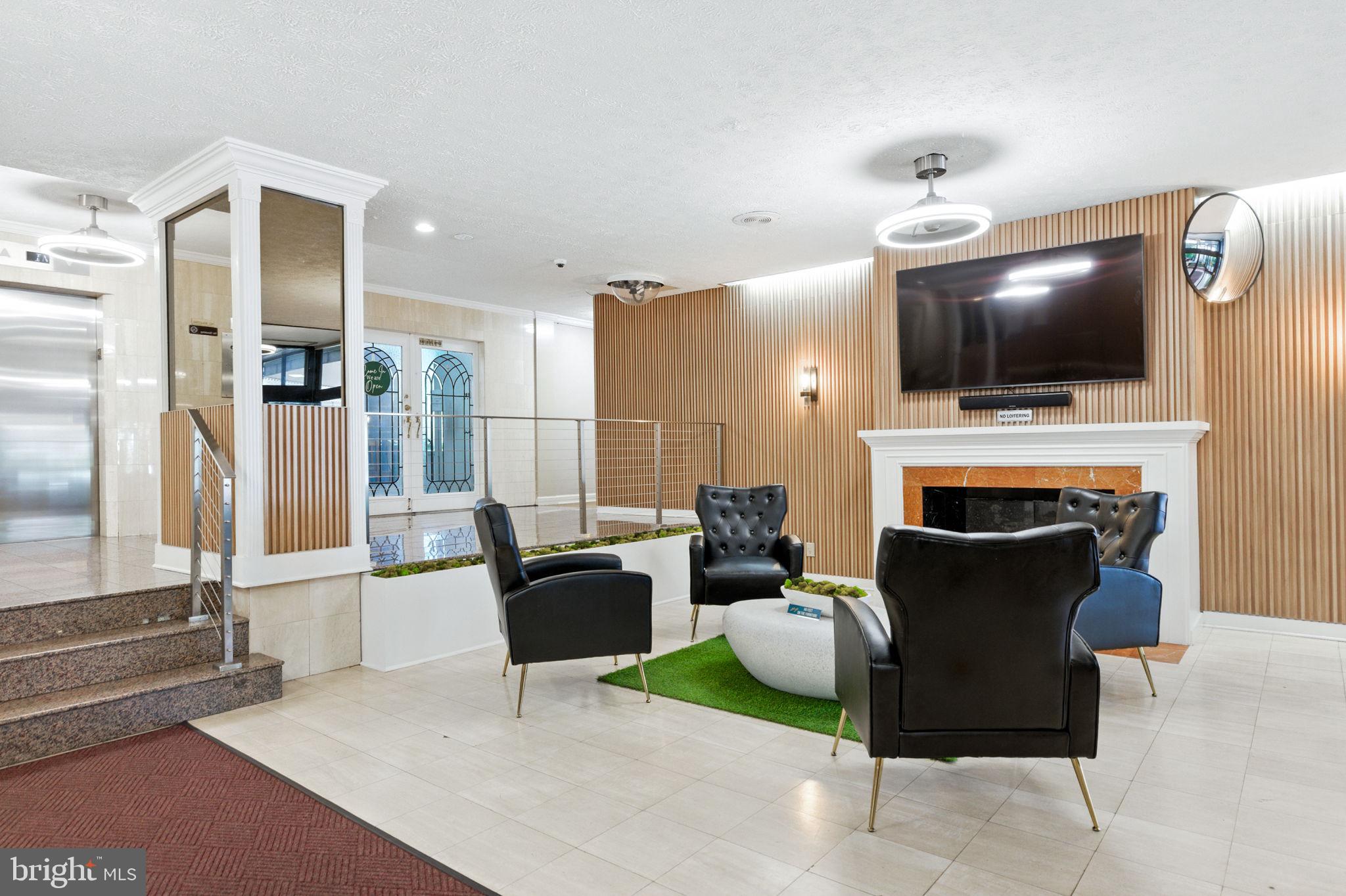 1021 ARLINGTON BOULEVARD 336