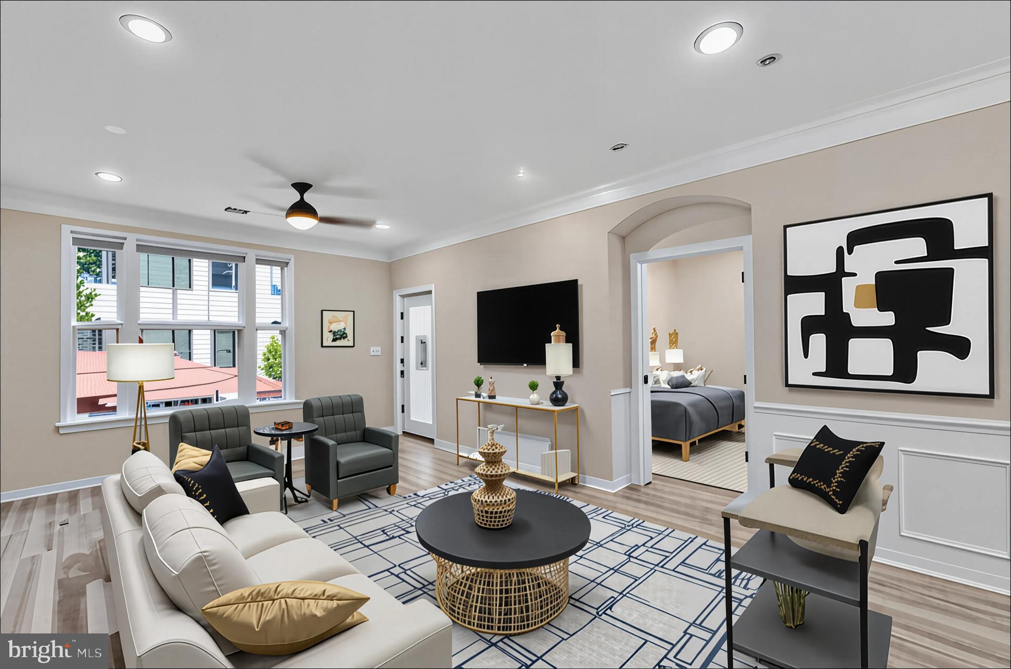 3 ARCH PLACE 124
