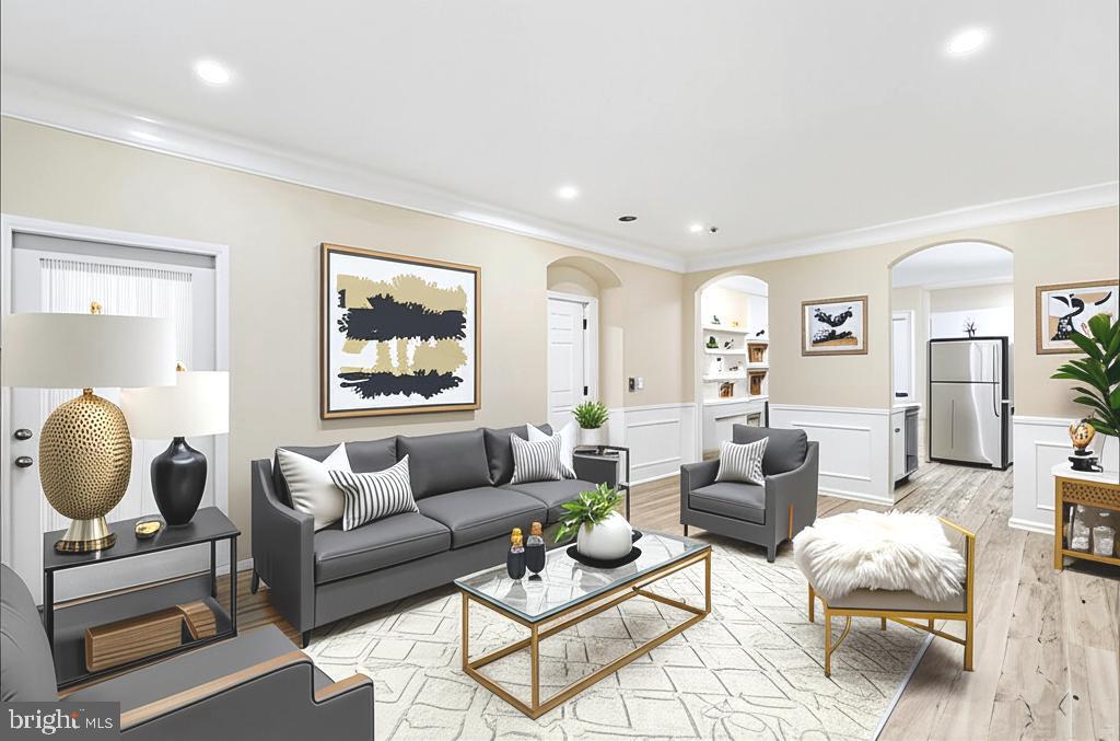 3 ARCH PLACE 124