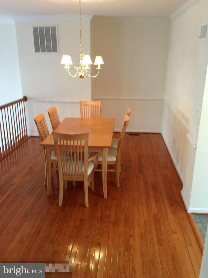 GROVE AT HUNTLEY MEADOWS - Residential Lease