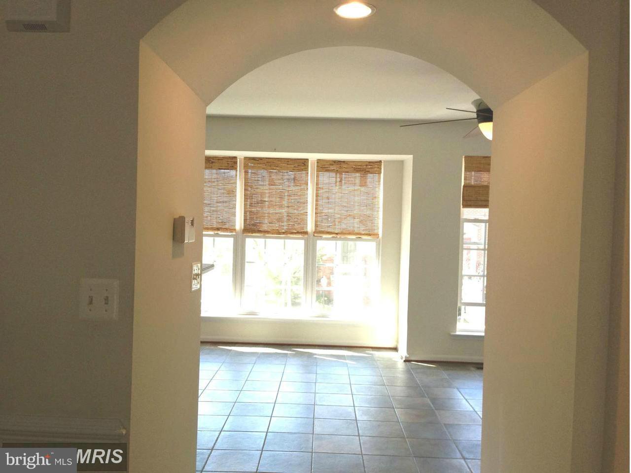 GROVE AT HUNTLEY MEADOWS - Residential Lease