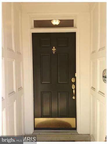 GROVE AT HUNTLEY MEADOWS - Residential Lease