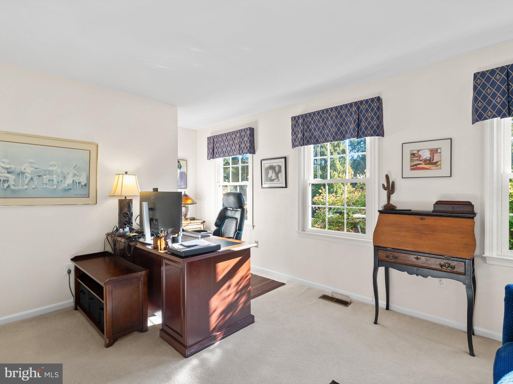 FRANKLIN FARM - Residential