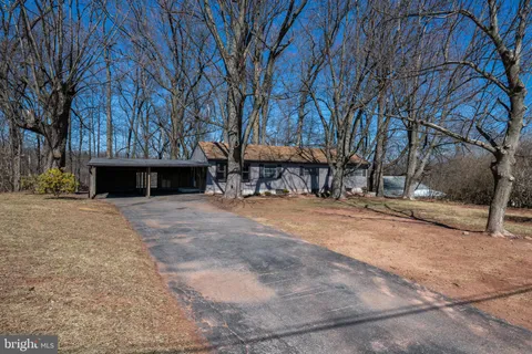 501 Alleghenyville Road, Mohnton, PA MLS: PABK2052250
