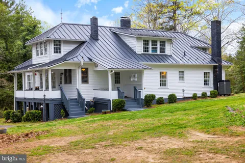 8145 Sperryville Pike, Culpeper, VA MLS: VACU2010226