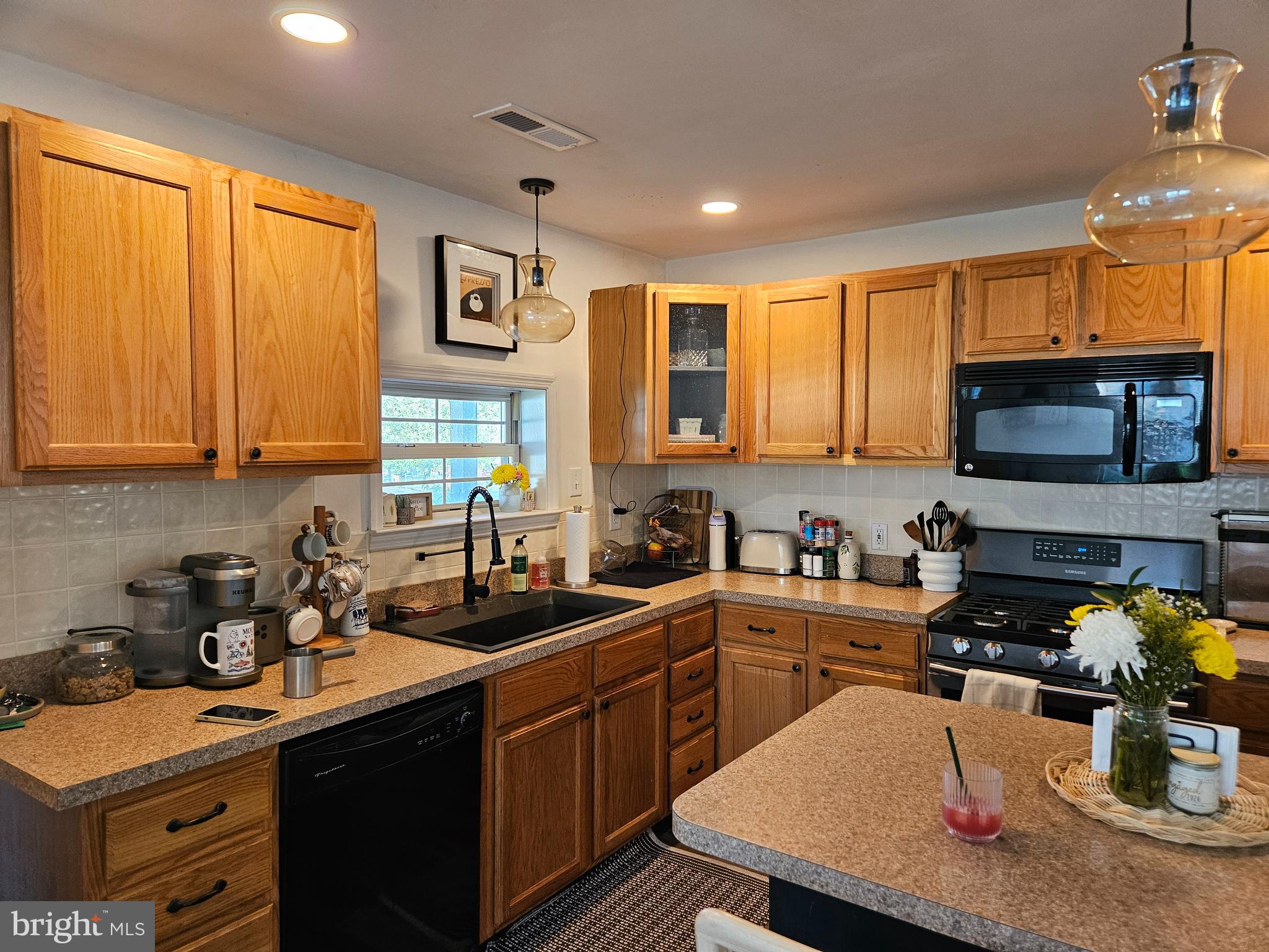 AMBLER - Residential Lease