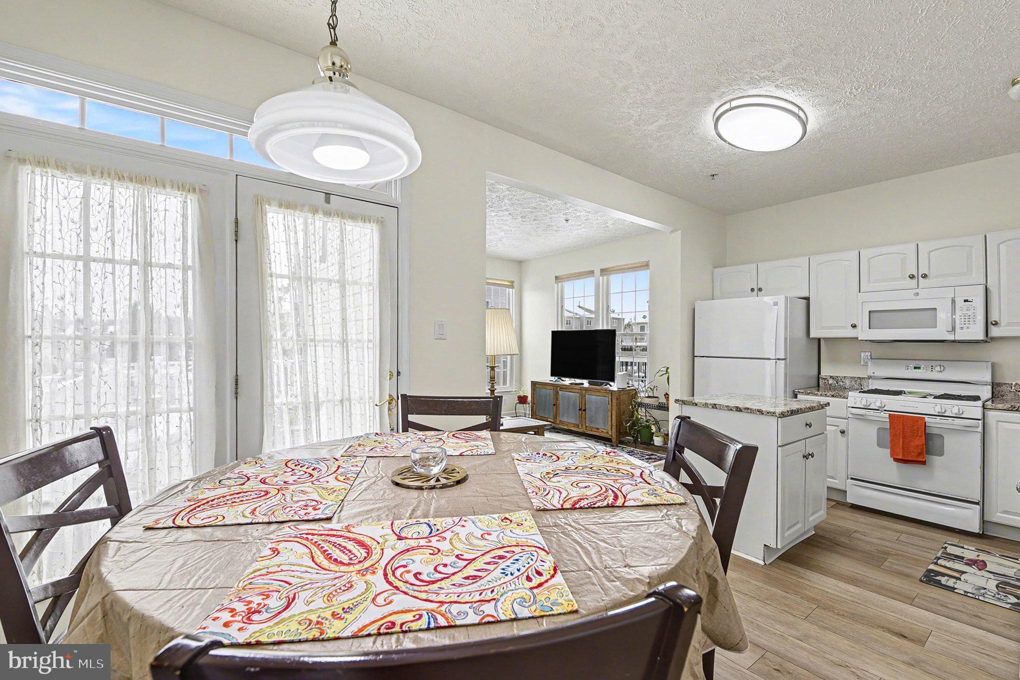 PERRY HALL FARMS GARDEN CONDOS - Residential