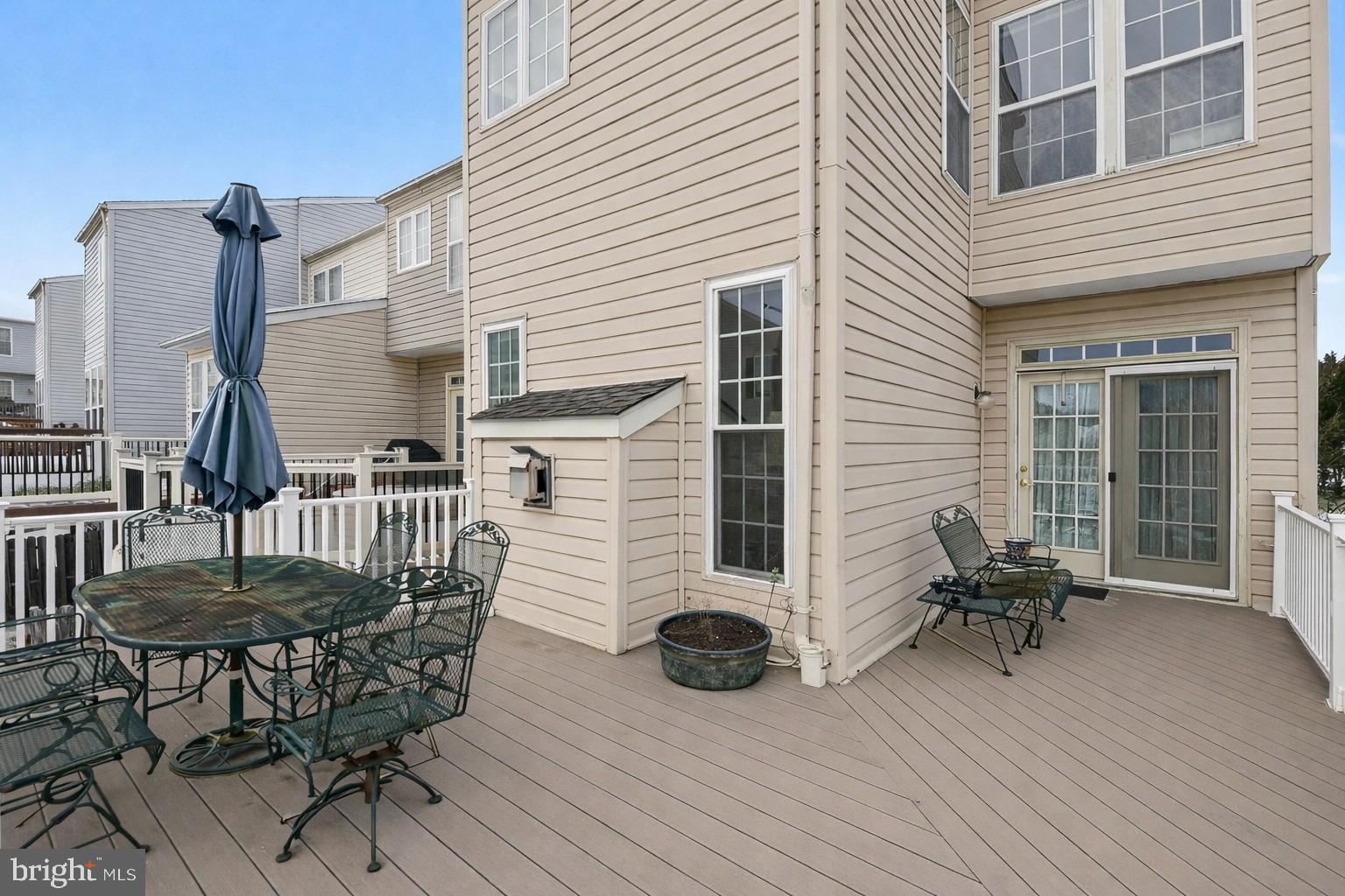 PERRY HALL FARMS GARDEN CONDOS - Residential