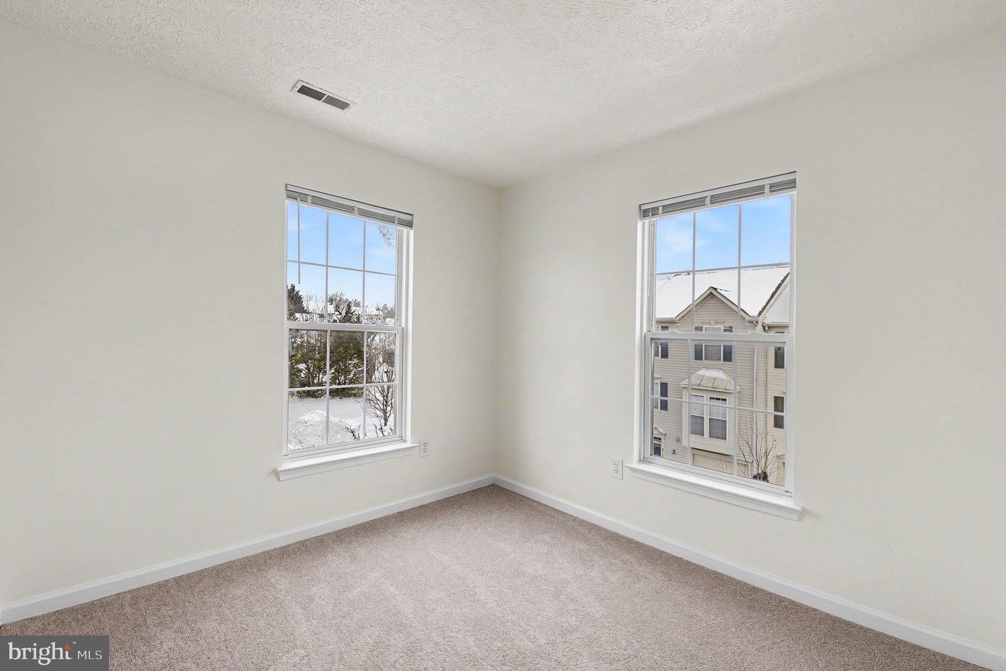 PERRY HALL FARMS GARDEN CONDOS - Residential