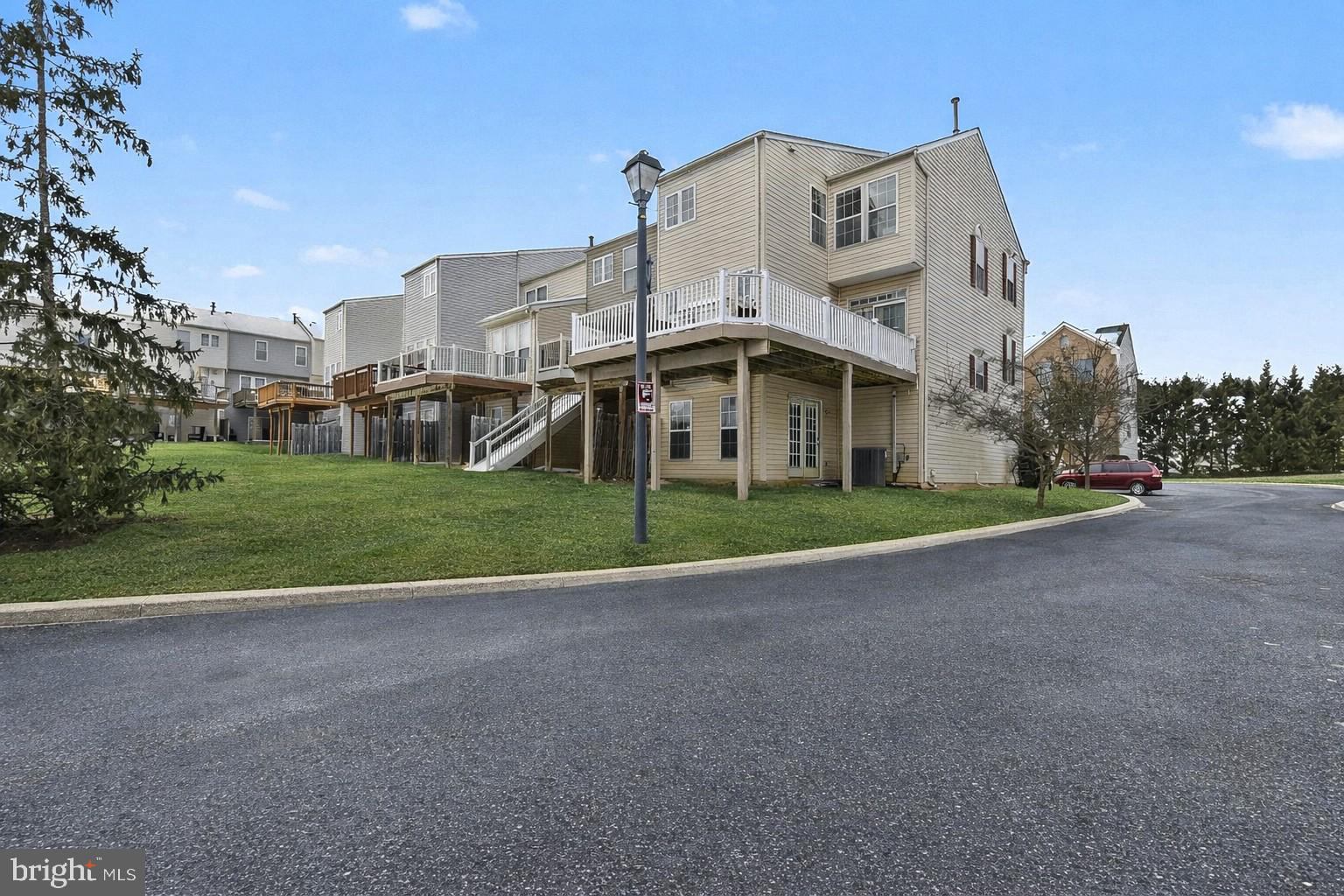 PERRY HALL FARMS GARDEN CONDOS - Residential