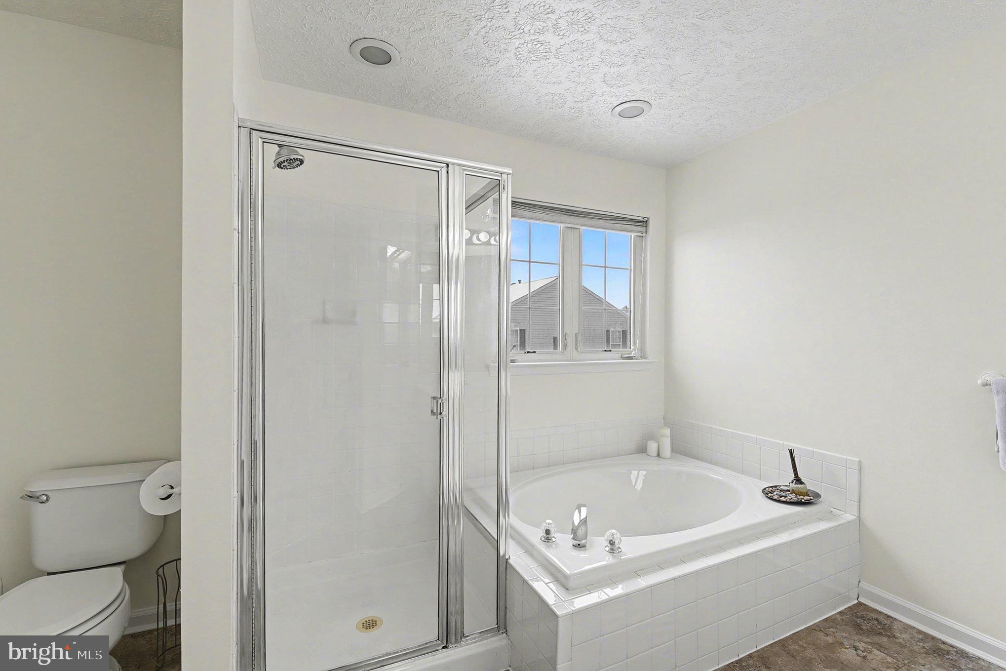 PERRY HALL FARMS GARDEN CONDOS - Residential