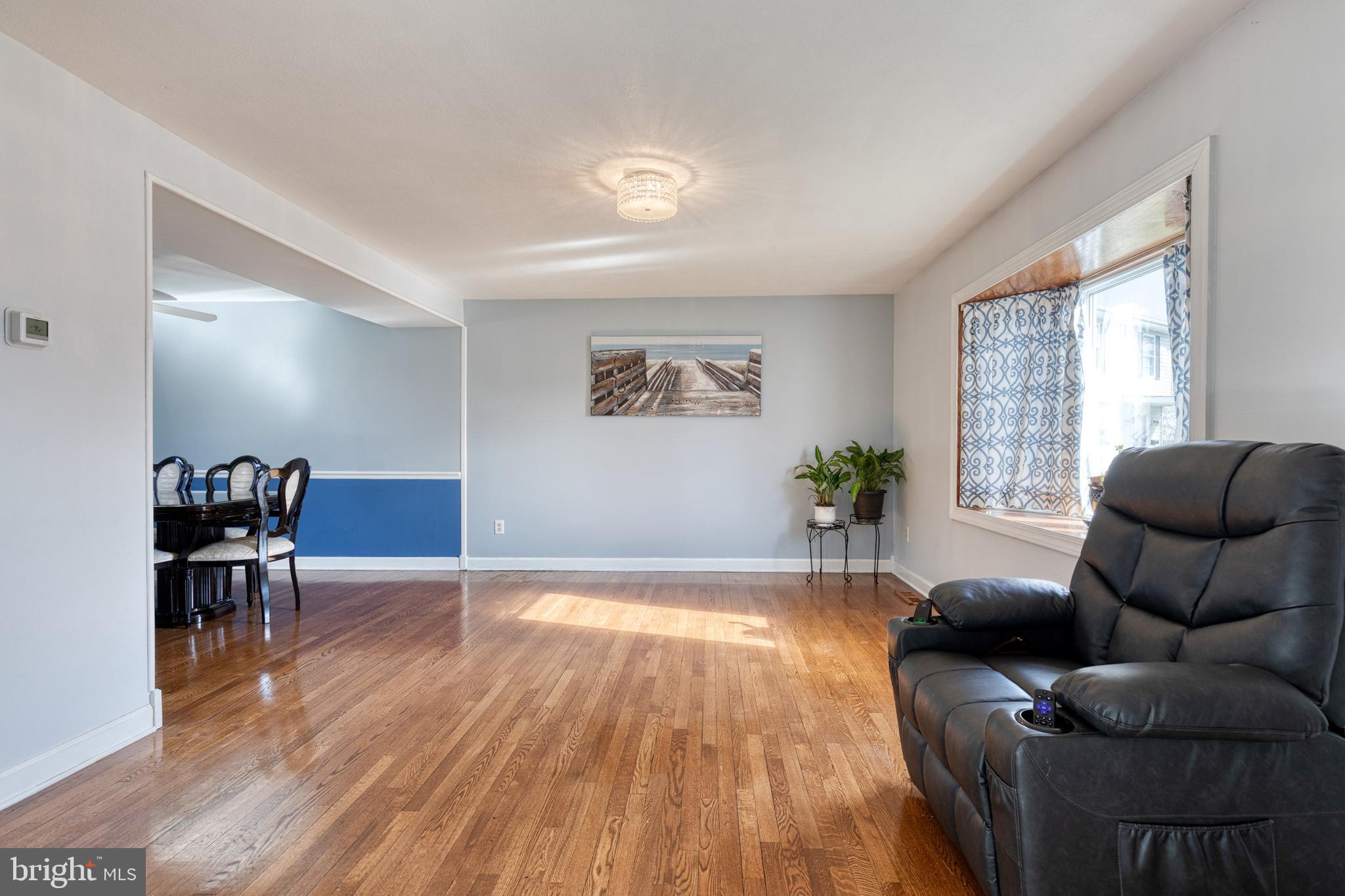 EDGEWATER VILLAGE - Residential